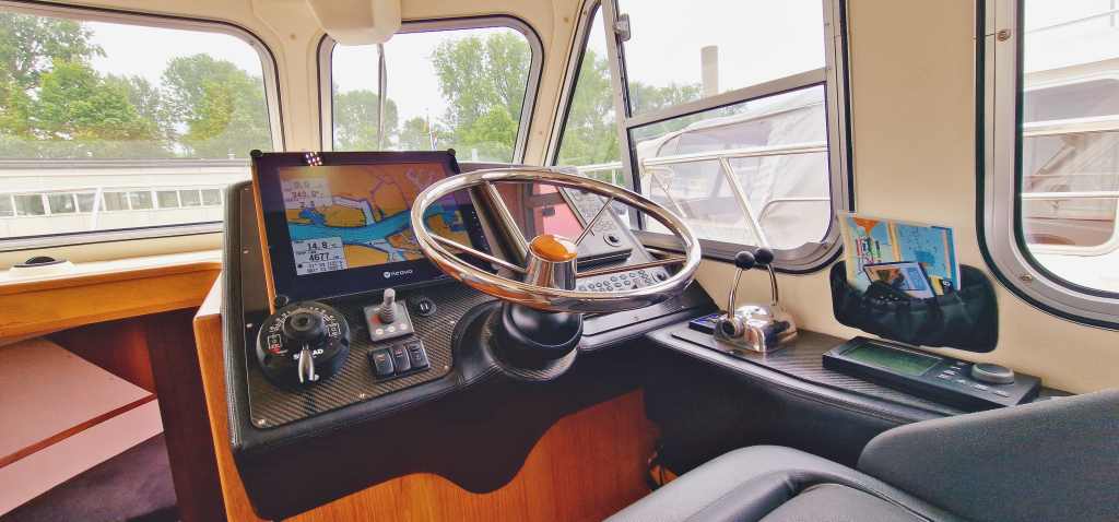 Kingfisher Sports Adventurer 1167 — foto 27 van 45