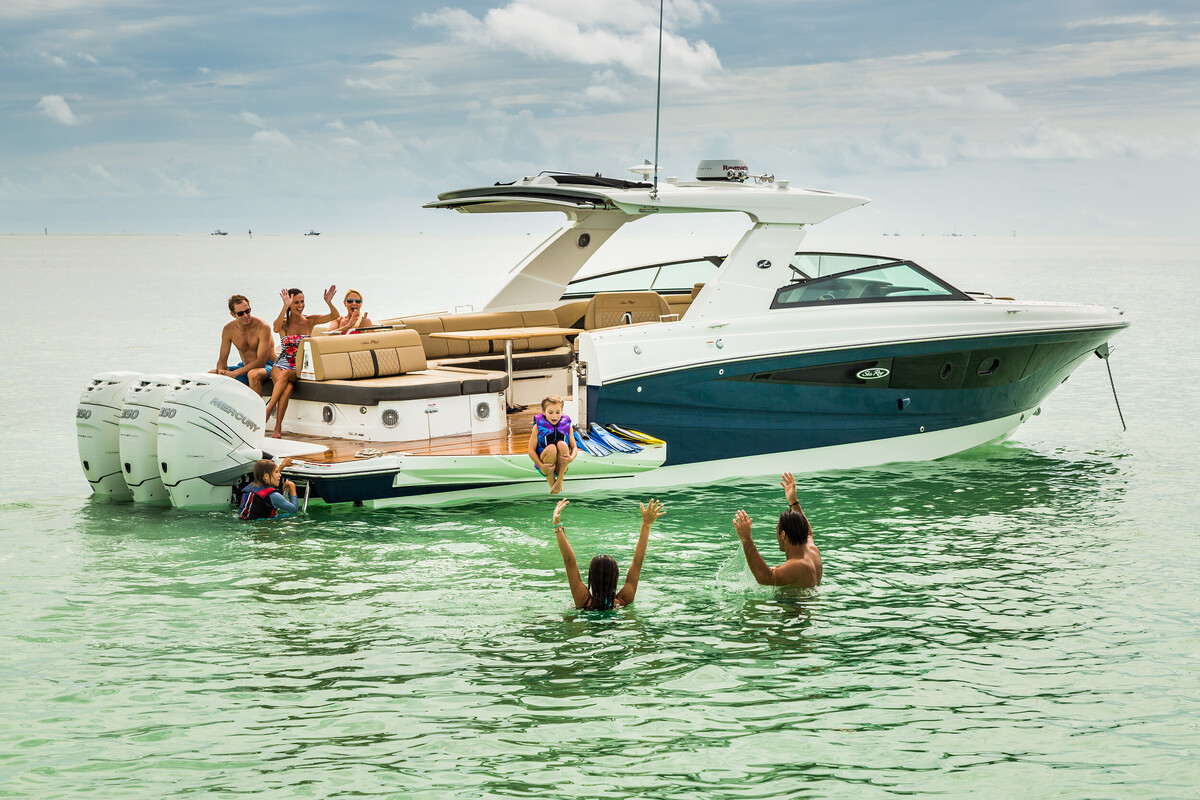 Sea Ray SLX 400 Outboard — foto 2 van 24