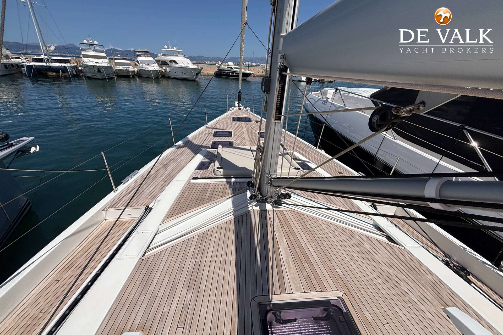 Beneteau Oceanis 60 — foto 12 van 34