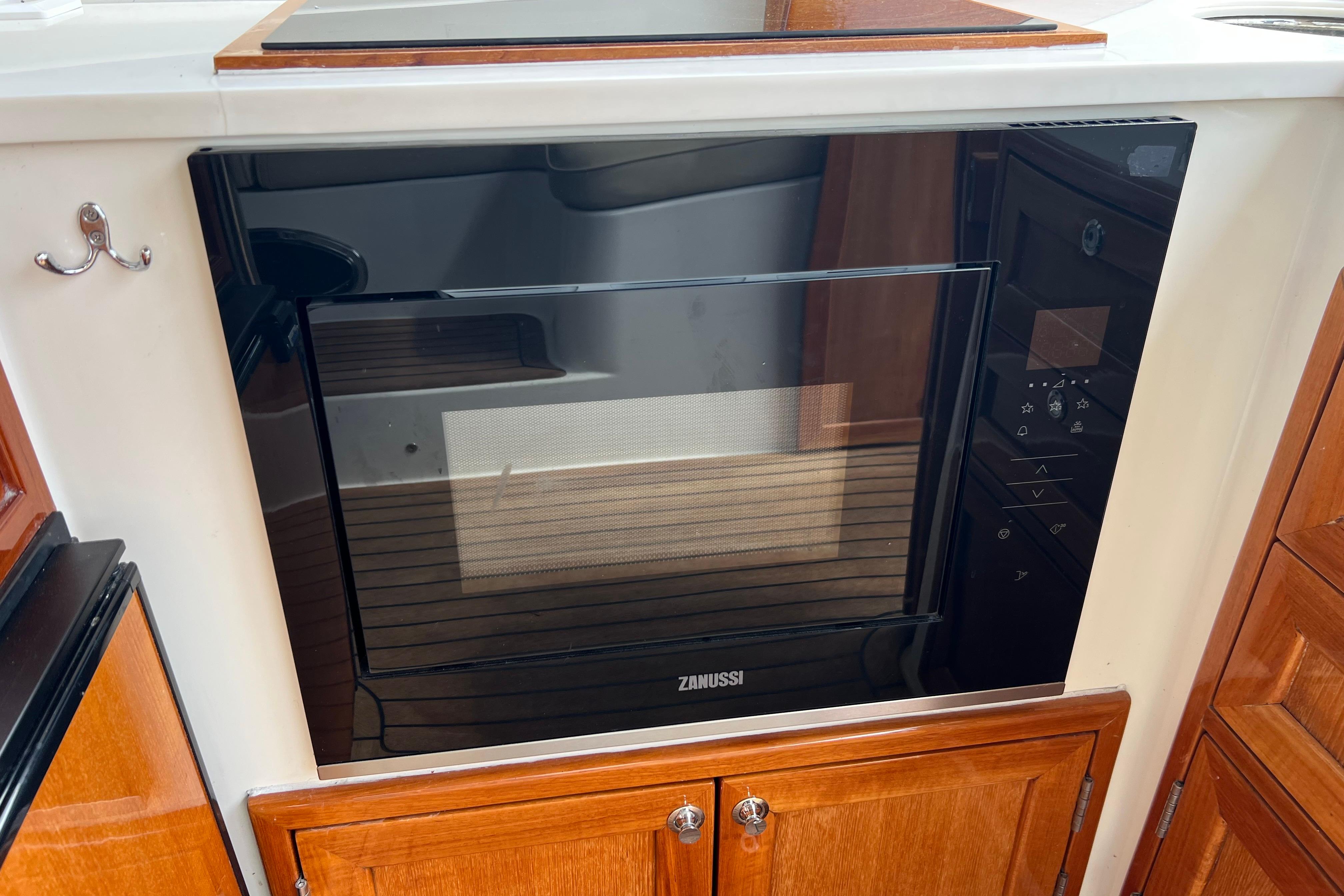 Long Island 40 Runabout — foto 42 van 71