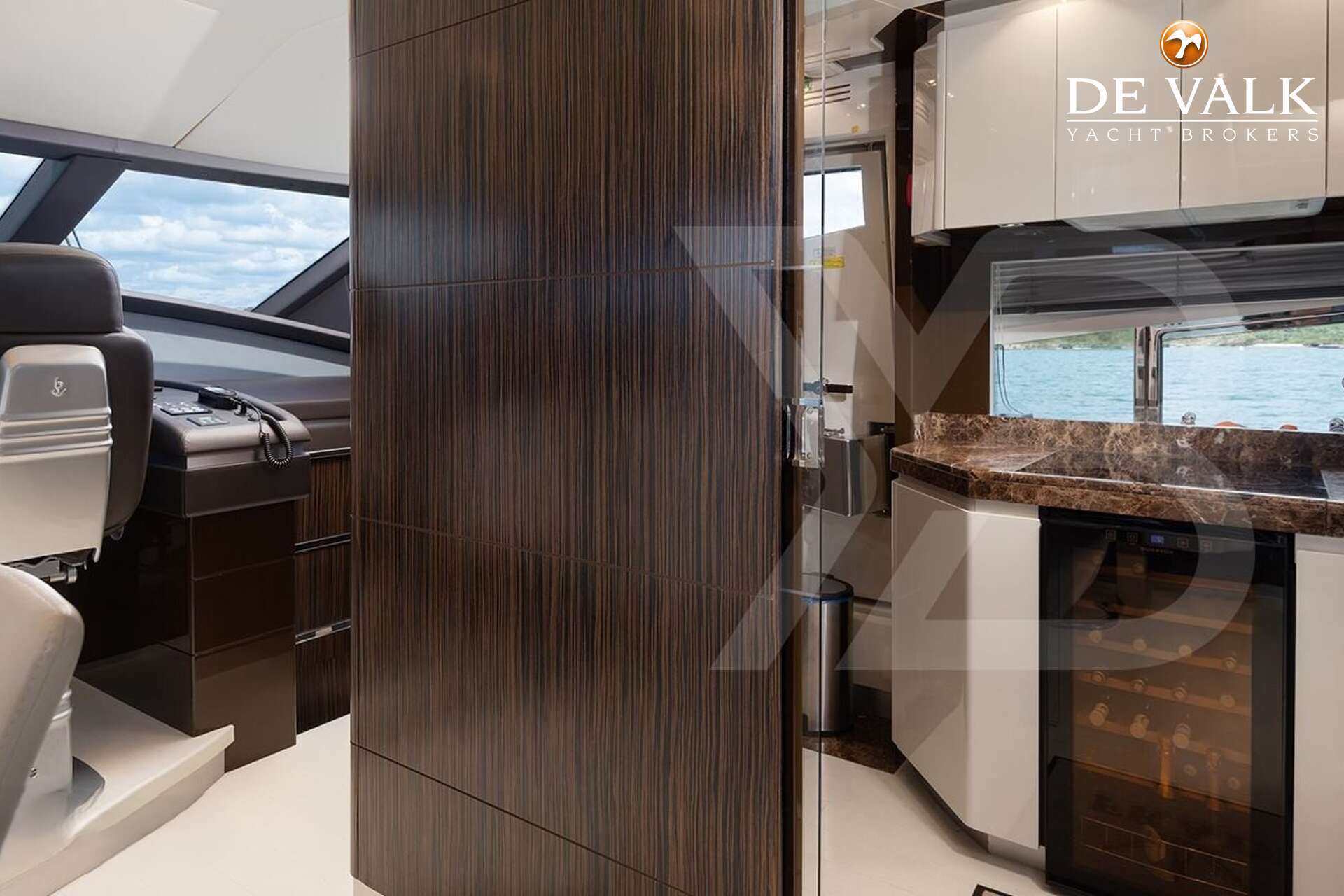 Dominator 780S — foto 25 van 39