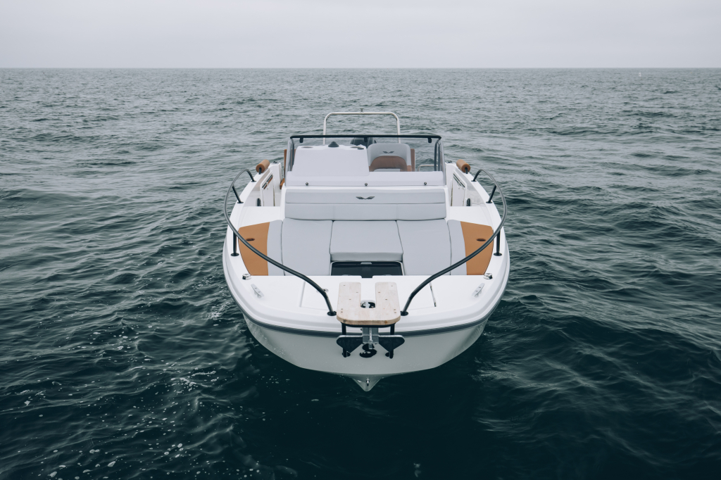 Beneteau Flyer 7 Sundeck | 200PK Honda | Wordt verwacht! — foto 8 van 20