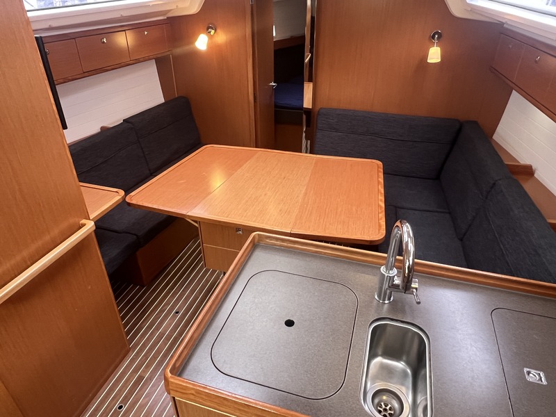 Bavaria Cruiser 37-3 — foto 11 van 49