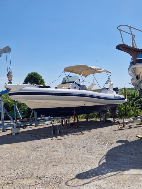 Marlin 23 - BluYachting — foto 1 van 8