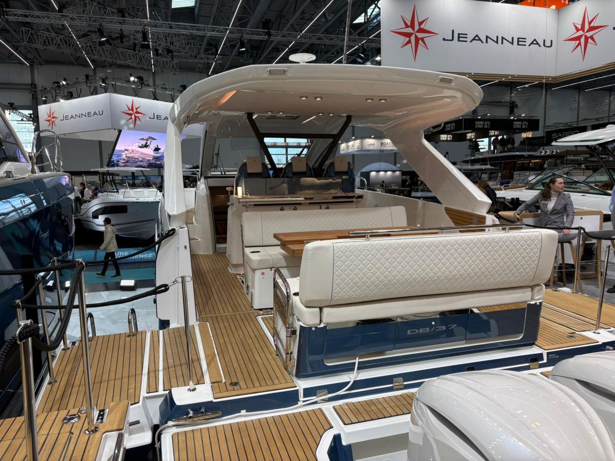 JEANNEAU DB-37 — foto 2 van 36