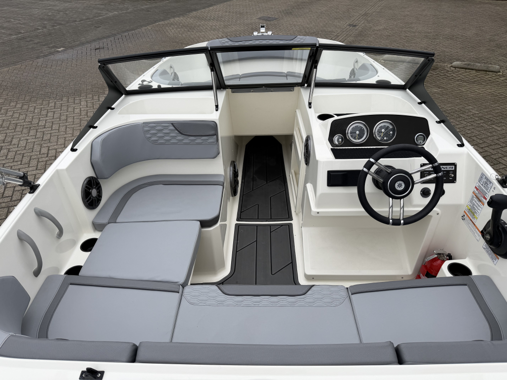 Bayliner Element M17 met Mercury 115pk Pro XS — foto 23 van 32