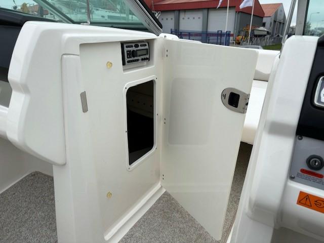 Chaparral 226 SSI WT Sportboot — foto 6 van 8
