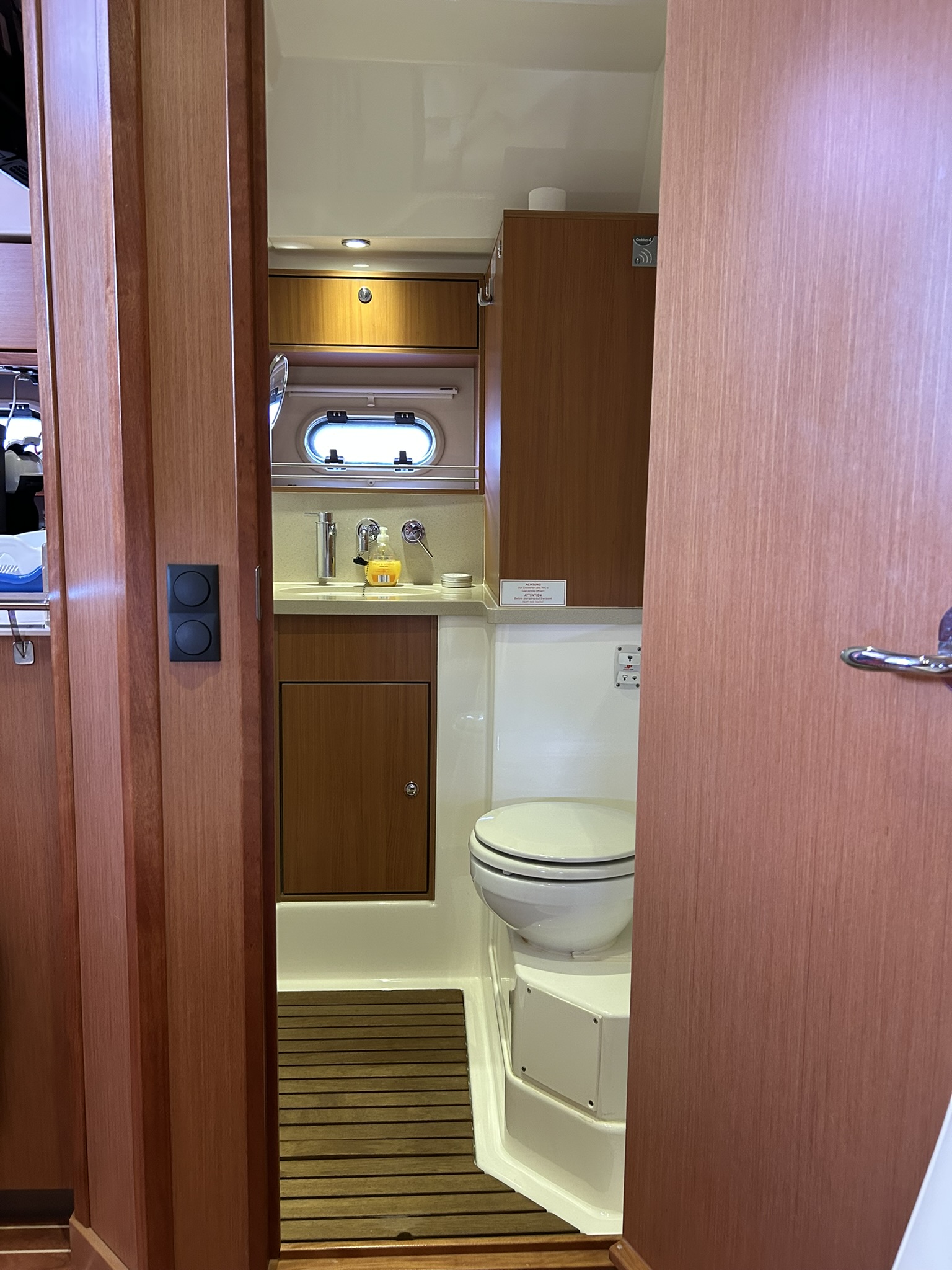 Bavaria 43 HT Sport — foto 14 van 23