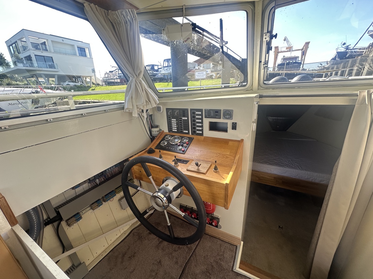 Oomen kruiser fly — foto 12 van 43