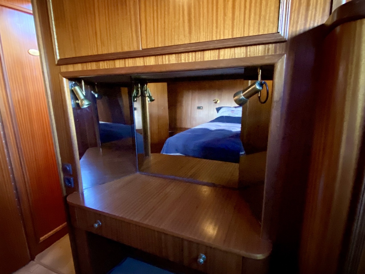 Blauwe Hand Commander — foto 10 van 23