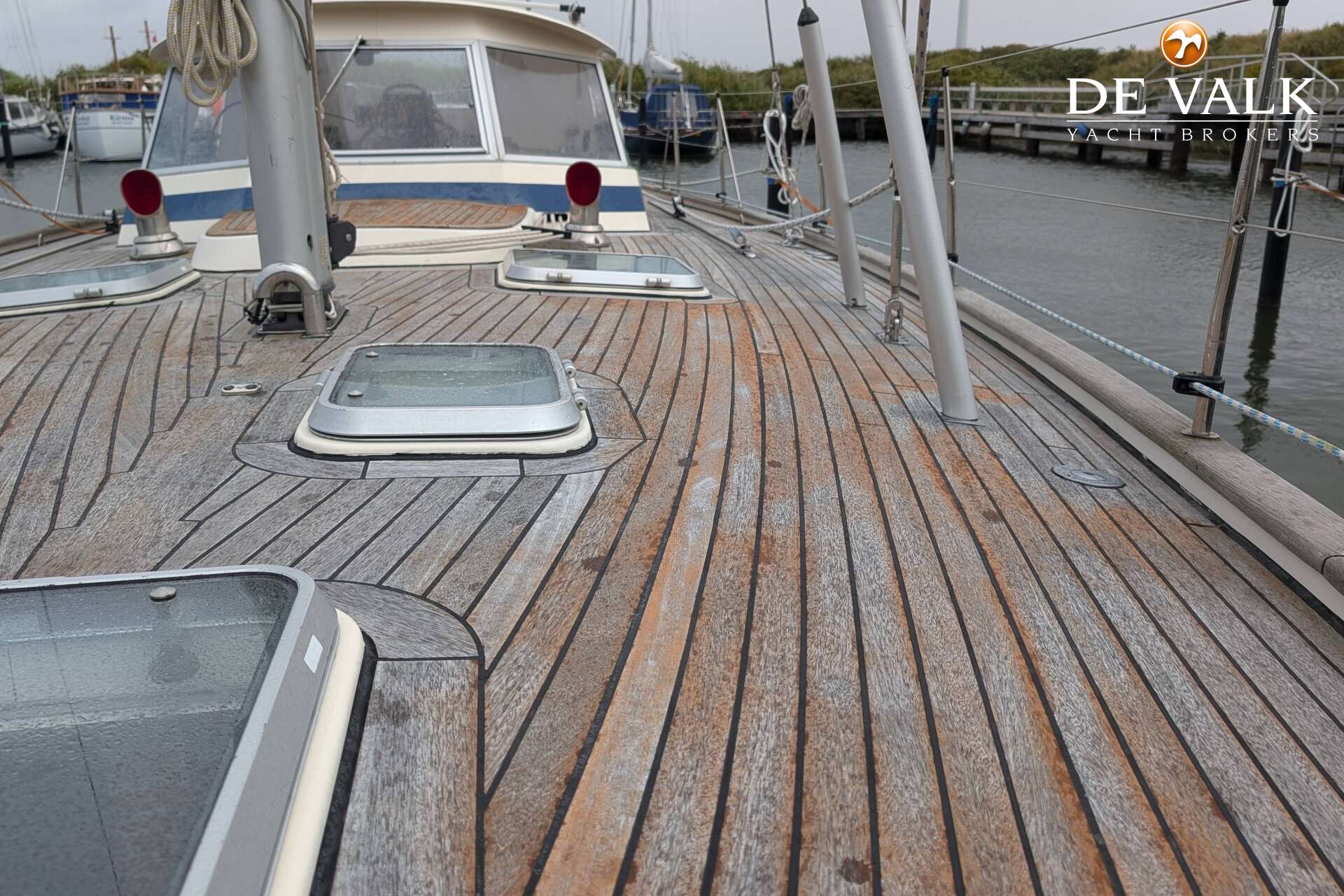 Hallberg Rassy 42 E — foto 8 van 41