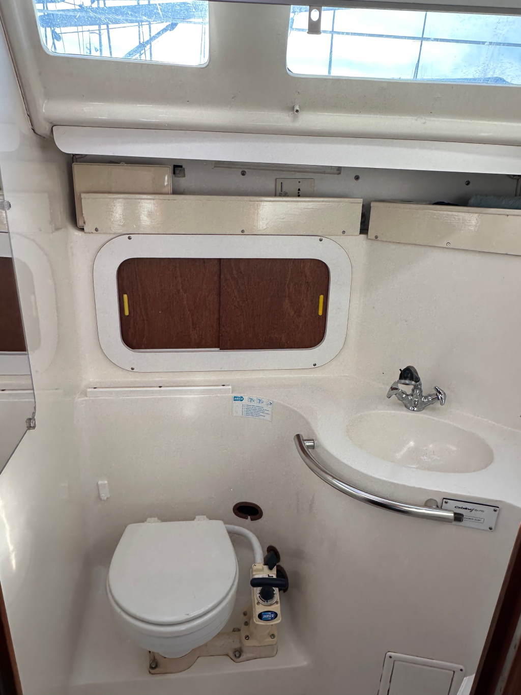 Catalina  320  — foto 17 van 20