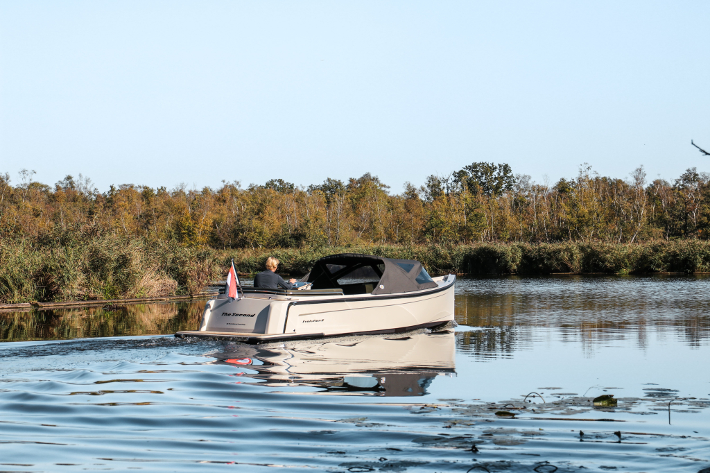 Evolution  6 Tender  — foto 2 van 16