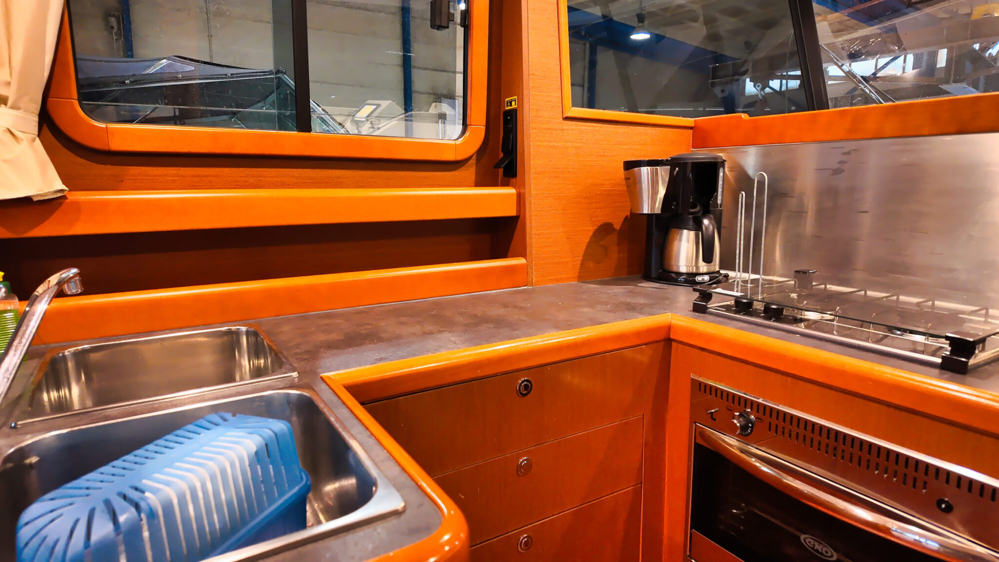 Beneteau Swift Trawler 34 Flybridge — foto 25 van 52