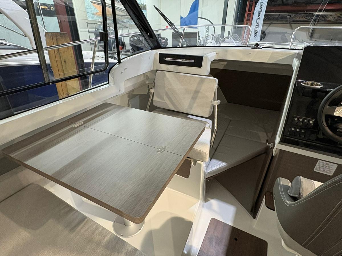 Jeanneau Merry Fisher 695 Serie 2. Dit schip is aanwezig op de Suzuki stand van hiswa te water 2026. — foto 9 van 18