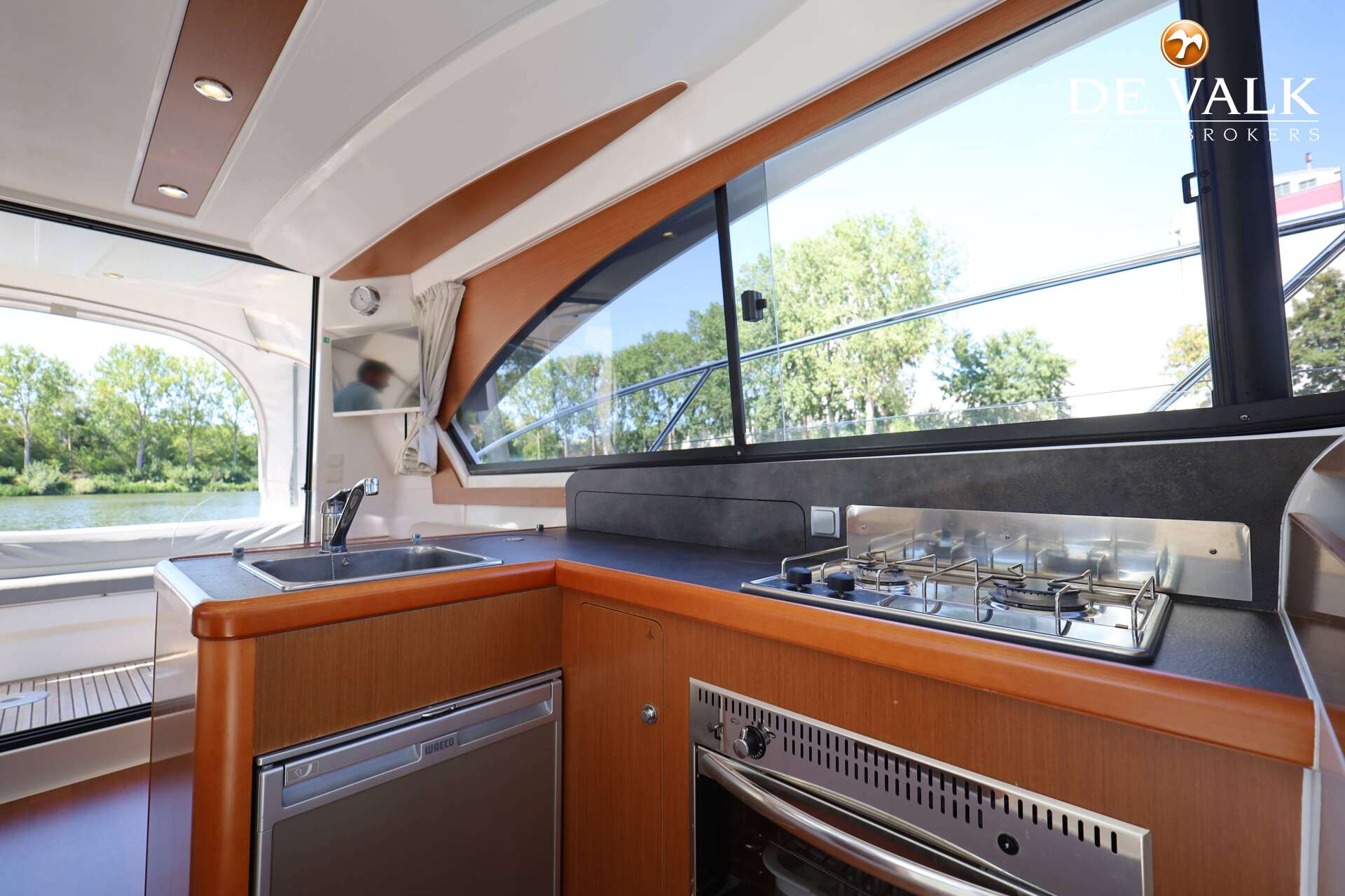 Beneteau Antares 36 — foto 28 van 39