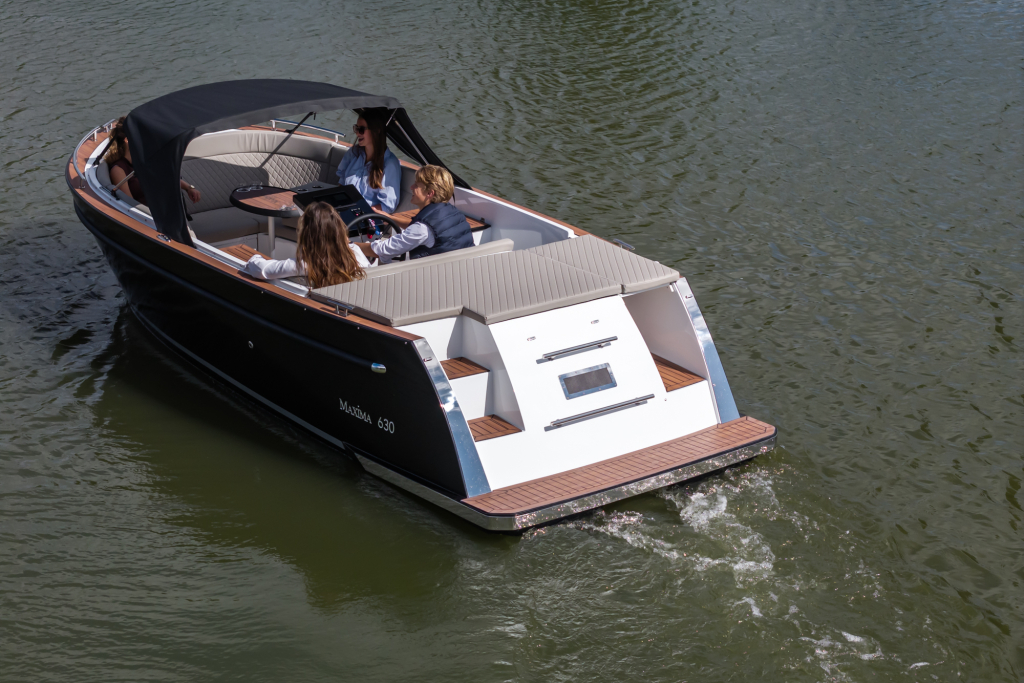 Maxima 630 Tender | Zelf samenstellen vanaf €25.950,- — foto 2 van 23