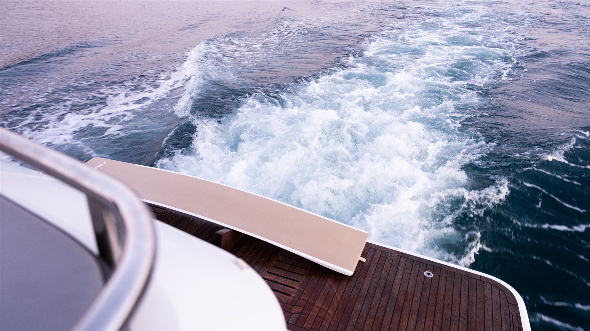 Princess V72 (2012) — foto 9 van 11