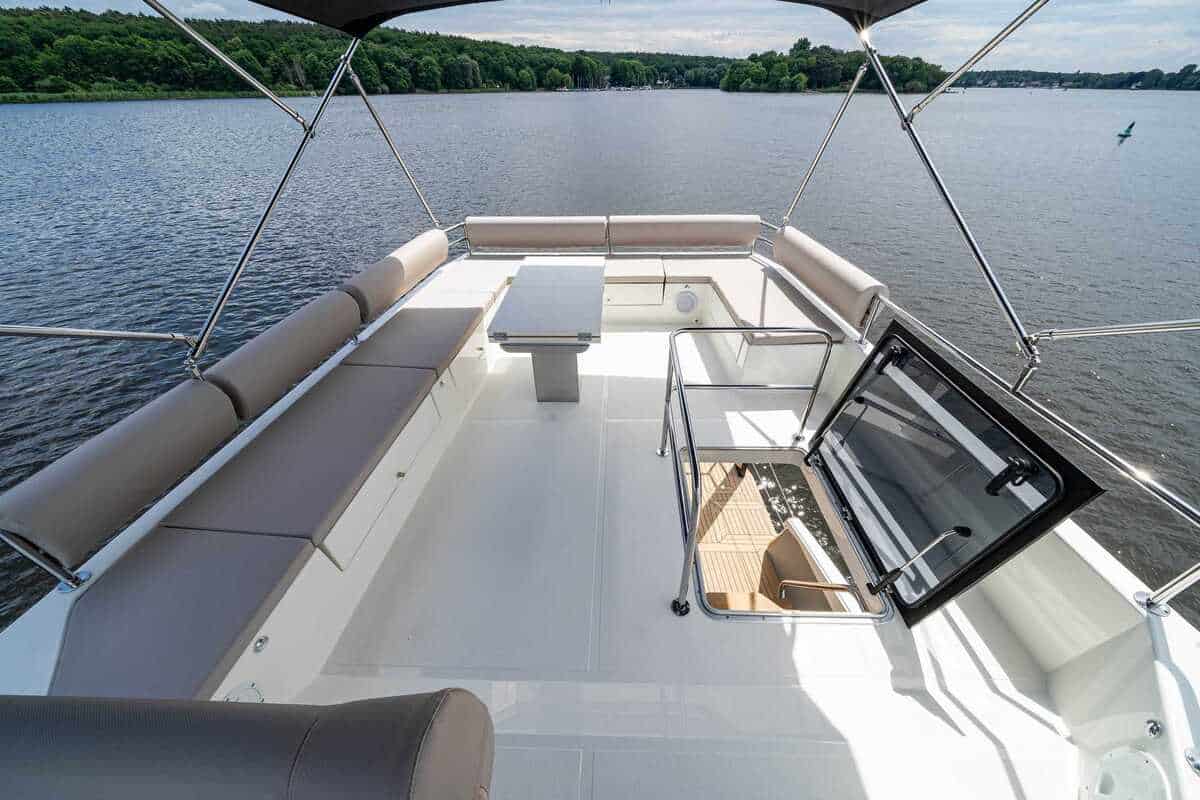 Cobra Yachts Maestro 42 Fly — foto 9 van 12