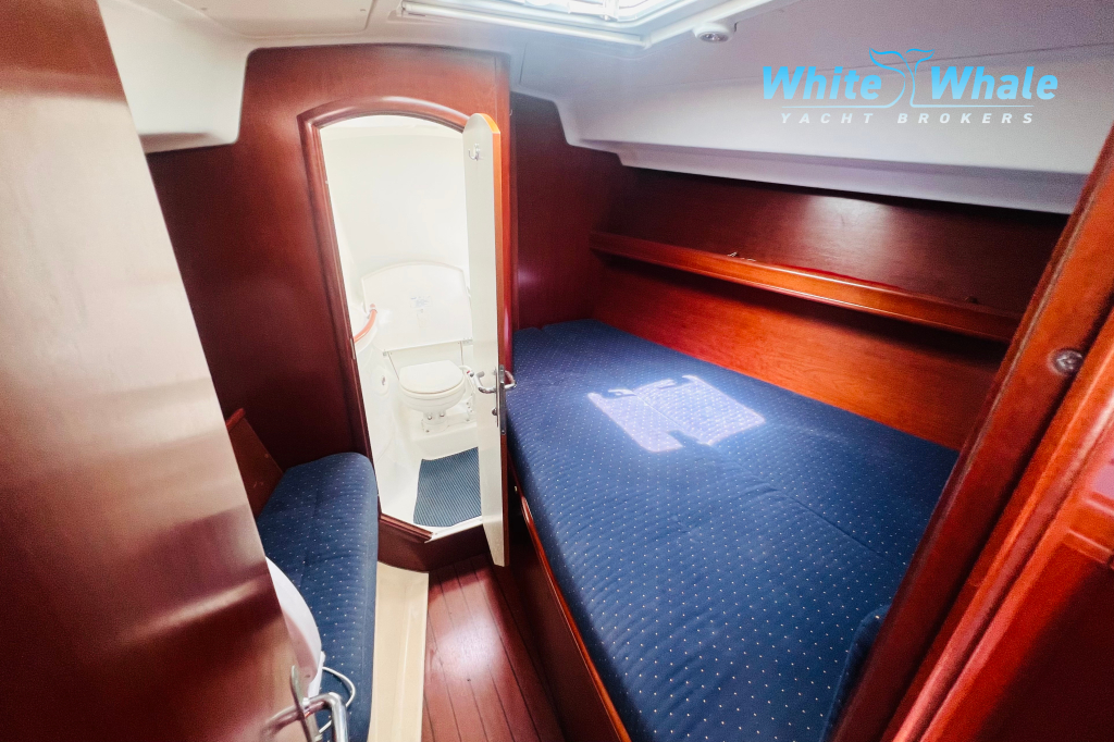 Beneteau Oceanis 42 CC — foto 33 van 45