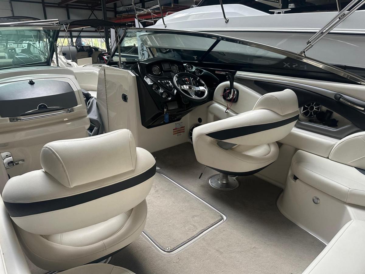 Monterey 244 FSX  Bowrider — foto 19 van 20