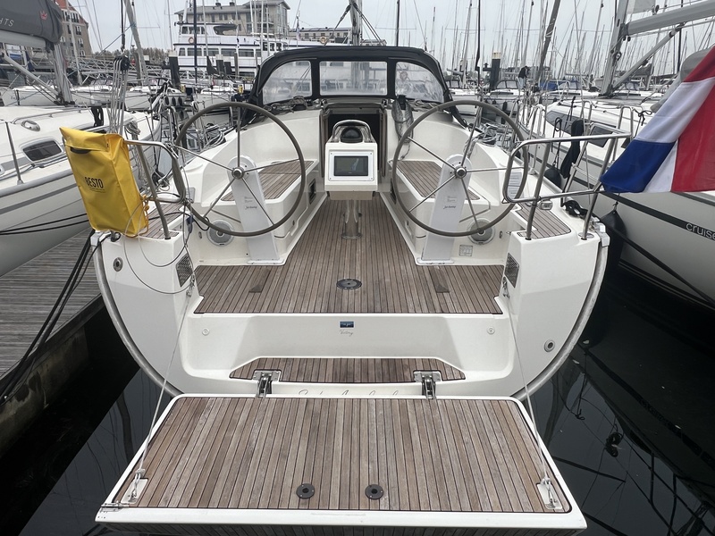 Bavaria Cruiser 37-3 — foto 24 van 49