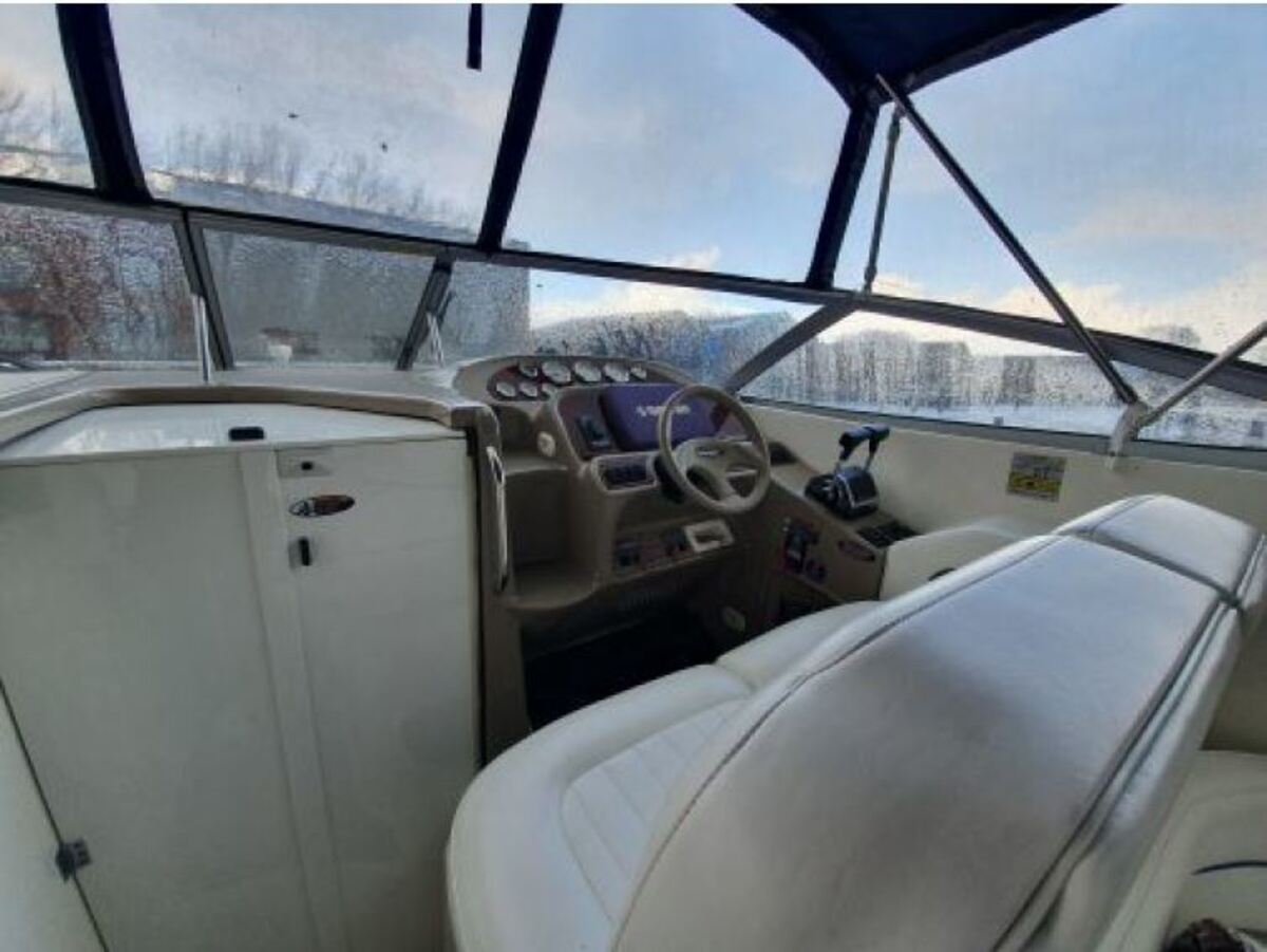 Bayliner 305 CIERA — foto 12 van 36