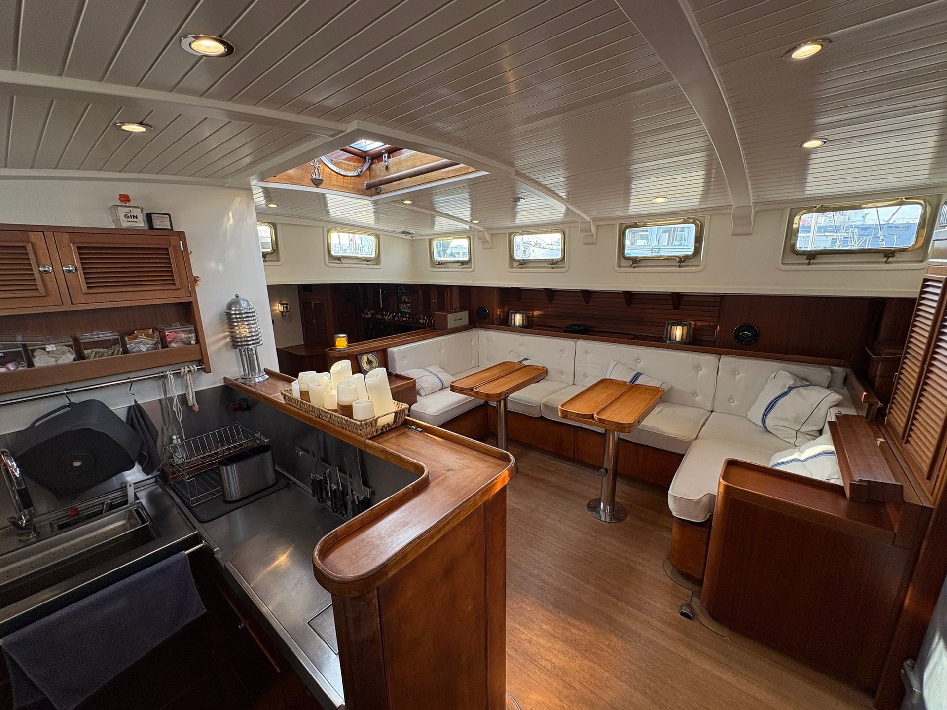 Colin Archer 60 - "Atmos of Amsterdam" — foto 5 van 12