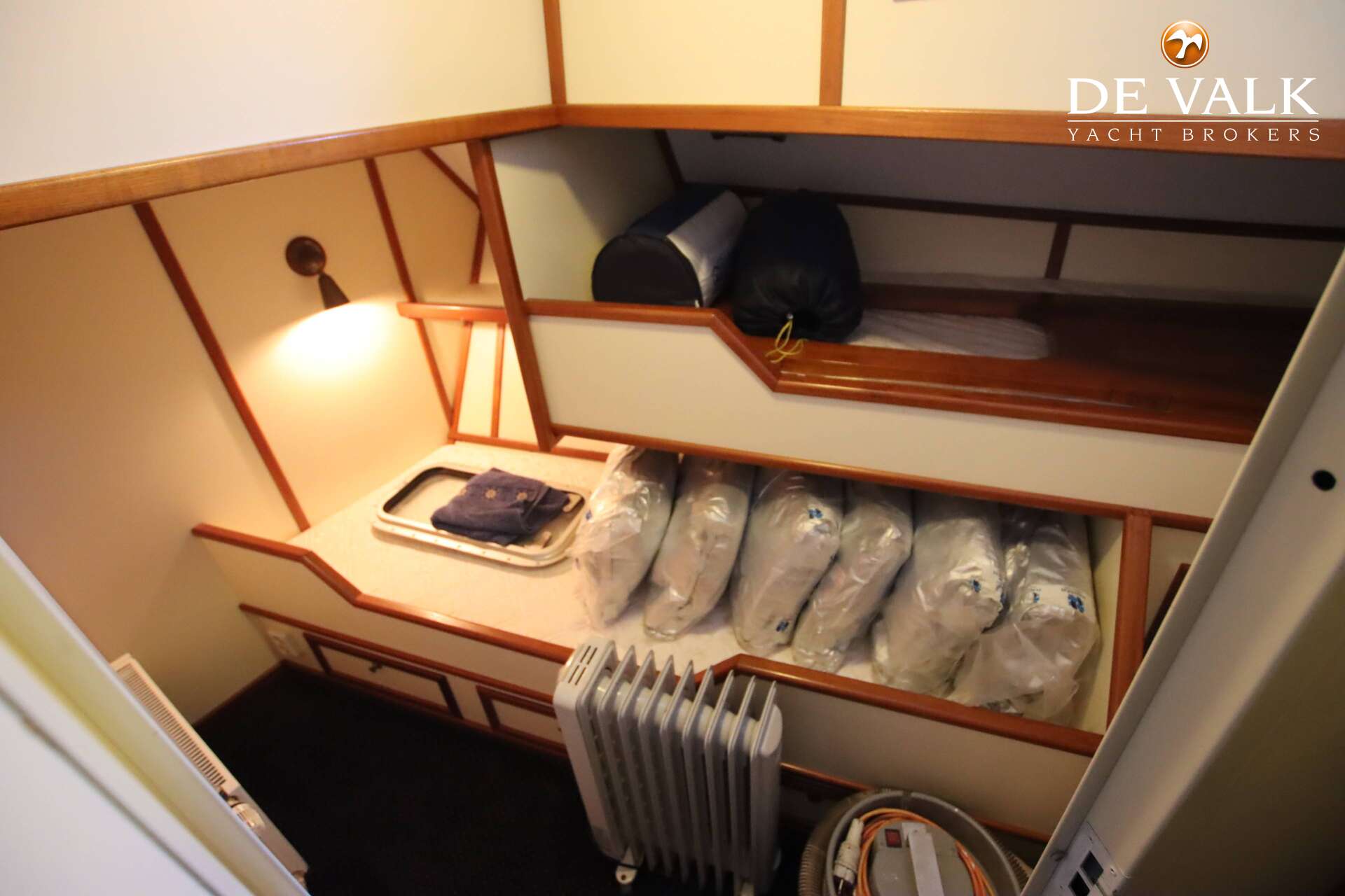 Explorer Motor Yacht — foto 27 van 36