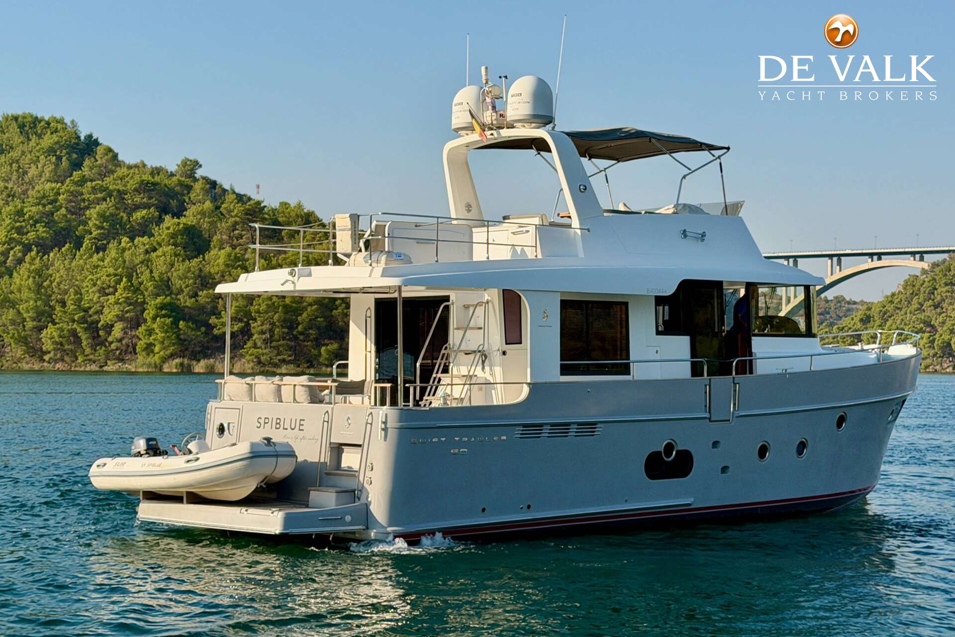 Beneteau Swift Trawler 50 — foto 6 van 38