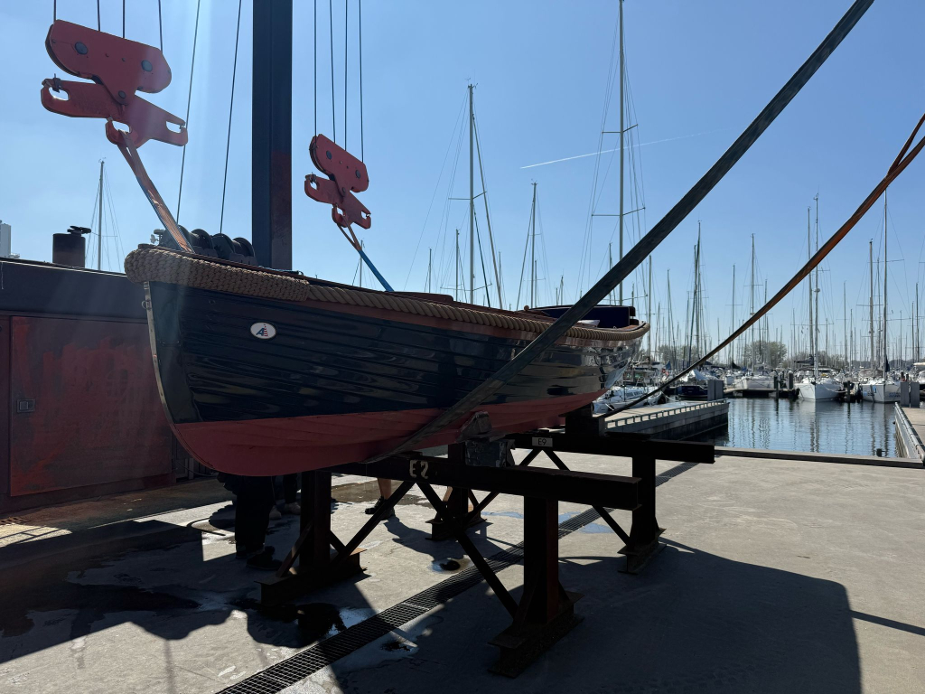 Akerboom Spiegelsloep 5.70 – Tijdloze klassieker met Vetus diesel  Inboard — foto 30 van 30