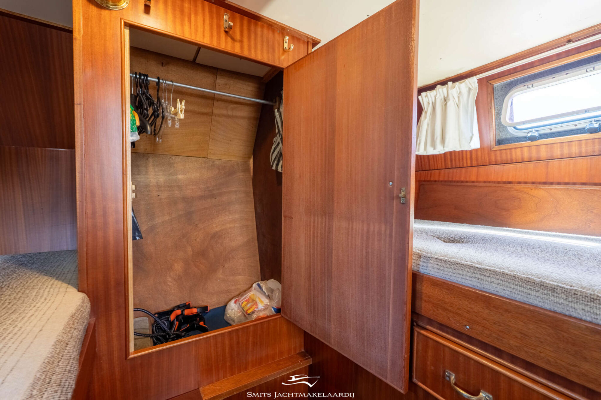 Beachcraft 10.50 AK Cabrio — foto 18 van 48