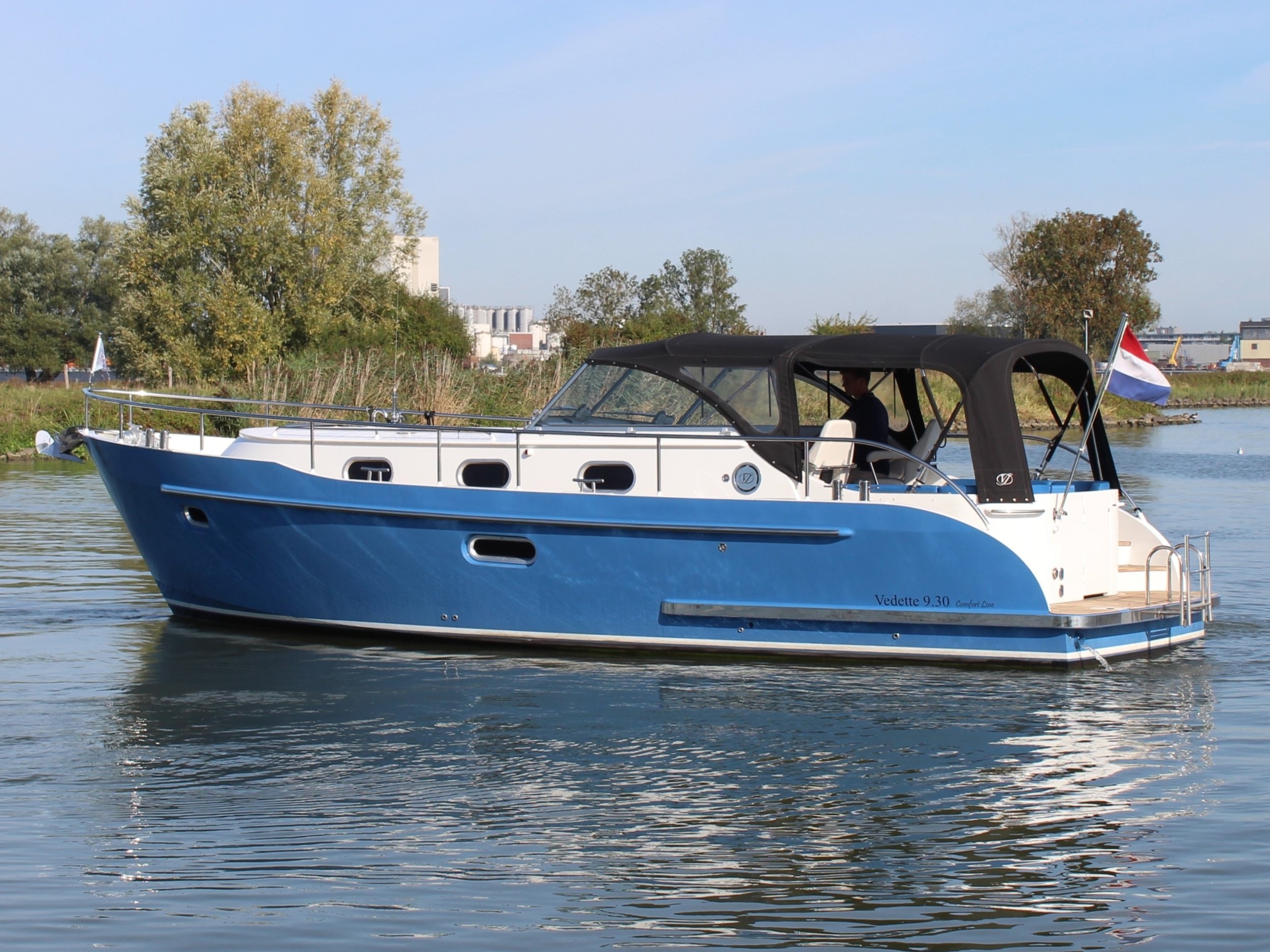 Vedette 9.30 Cabin Comfort Line — foto 2 van 23