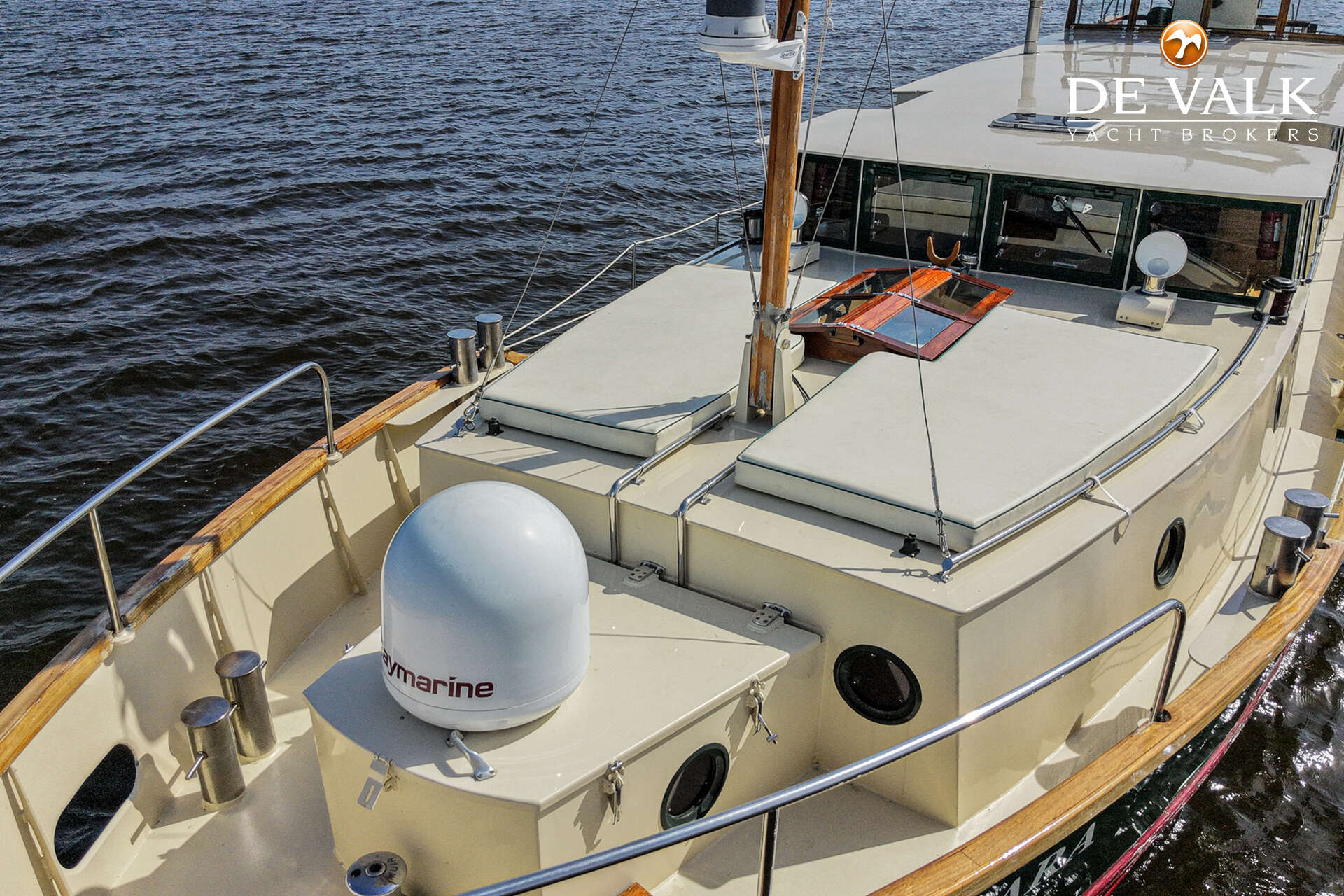 Luxe motor 20 m — foto 17 van 38