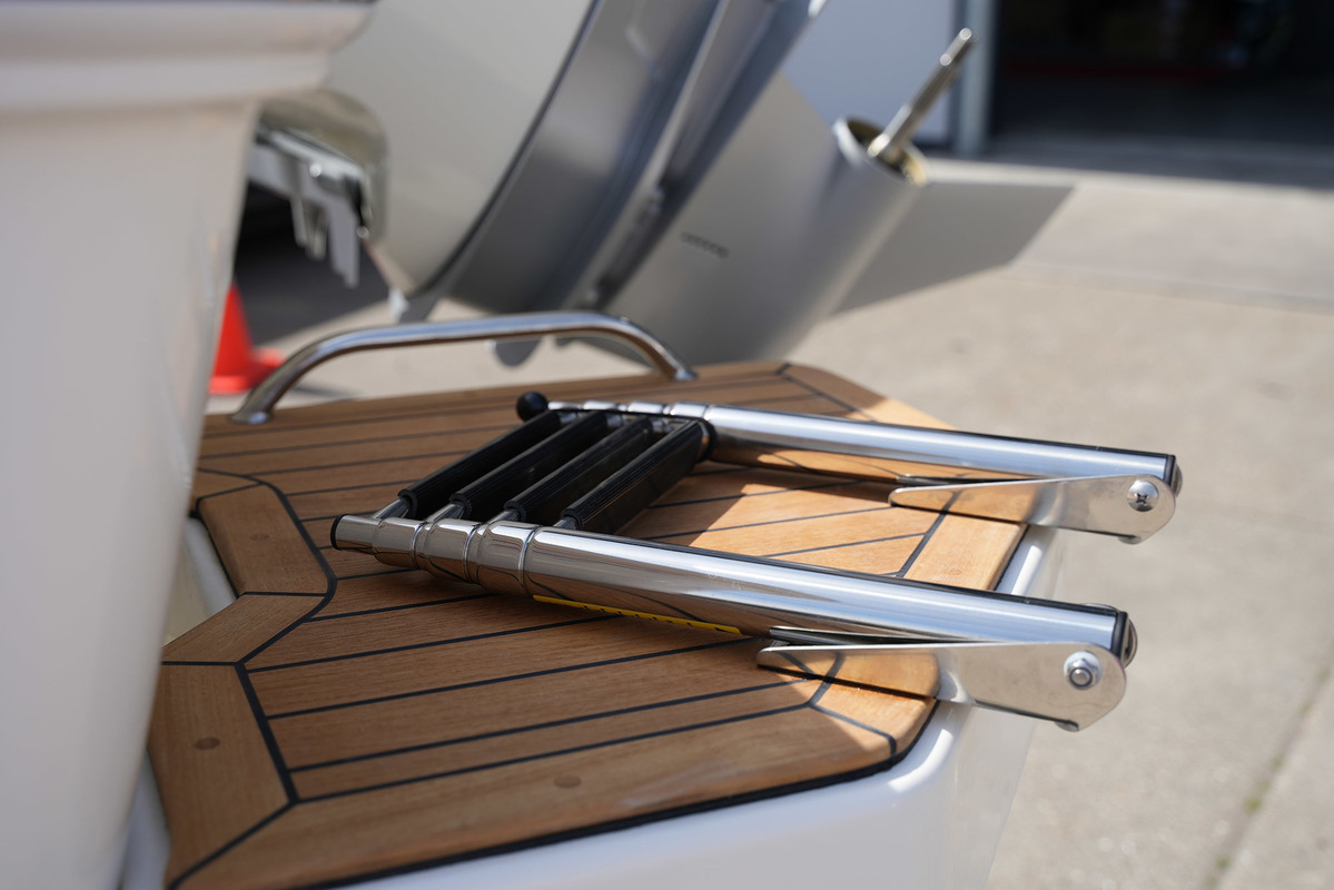 Boston Whaler 210 Montauk — foto 13 van 28