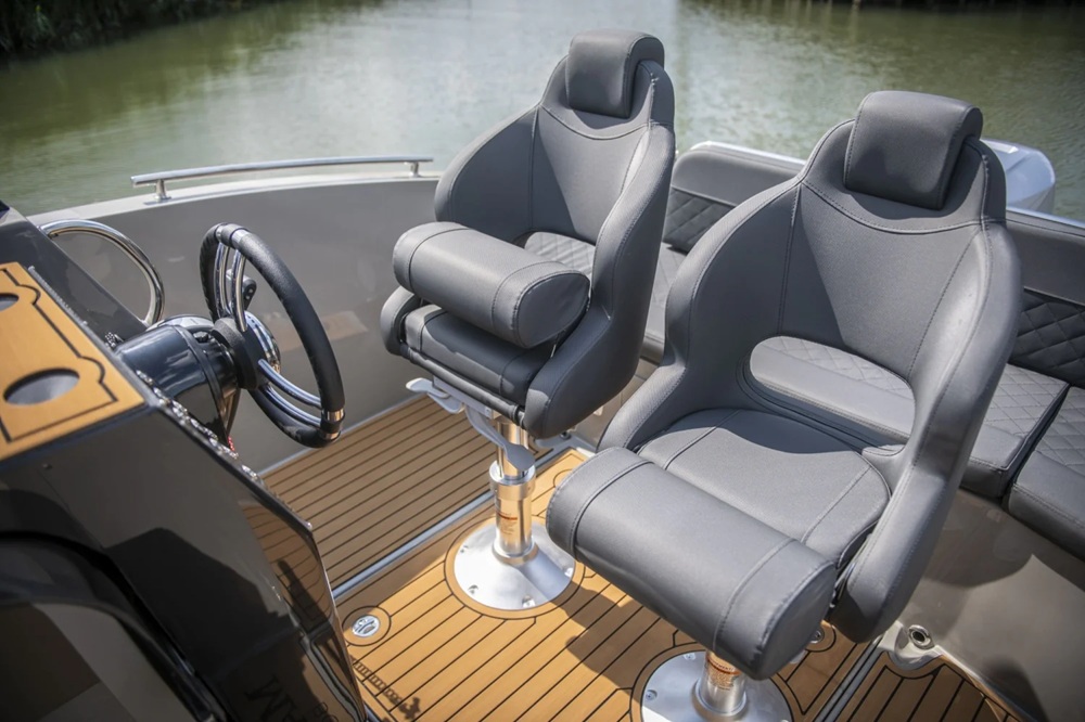 Maxima 700 Sport — foto 6 van 10