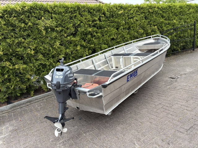 Emok B400 met kussenset ( zonder motor ) — foto 2 van 13