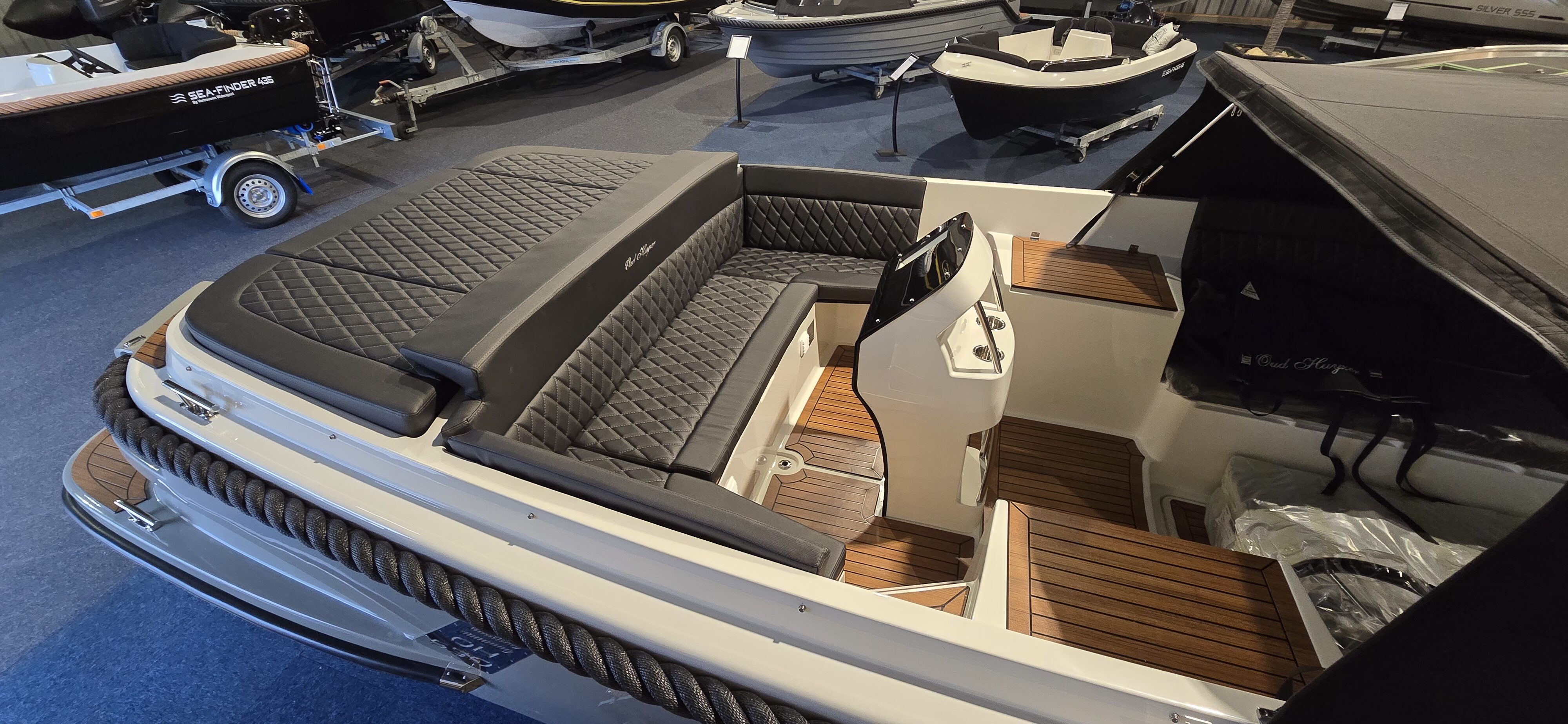 Oudhuijzer 650 tender met 30 pk Tohatsu etl — foto 10 van 12