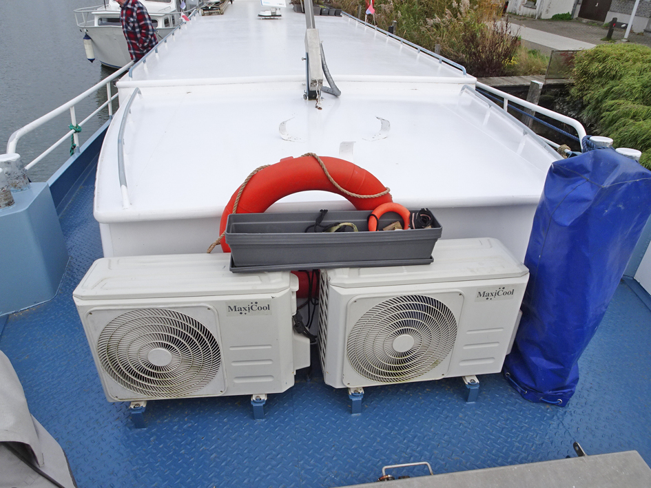 Luxe Motor 26.25 met UBC — foto 6 van 70