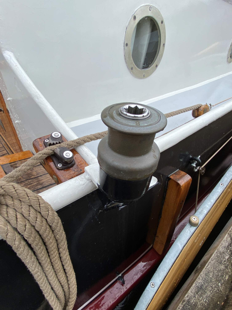 Zwarte Zwaan Vollenhovense Bol 8.50m. — foto 13 van 13