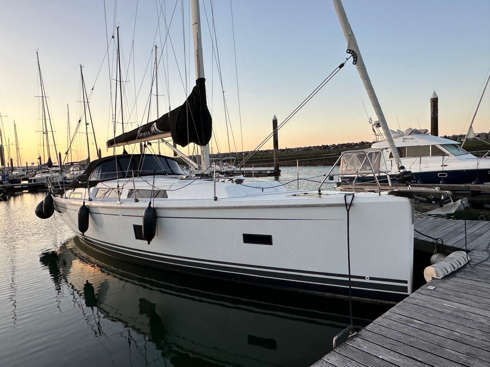 Hanse 388