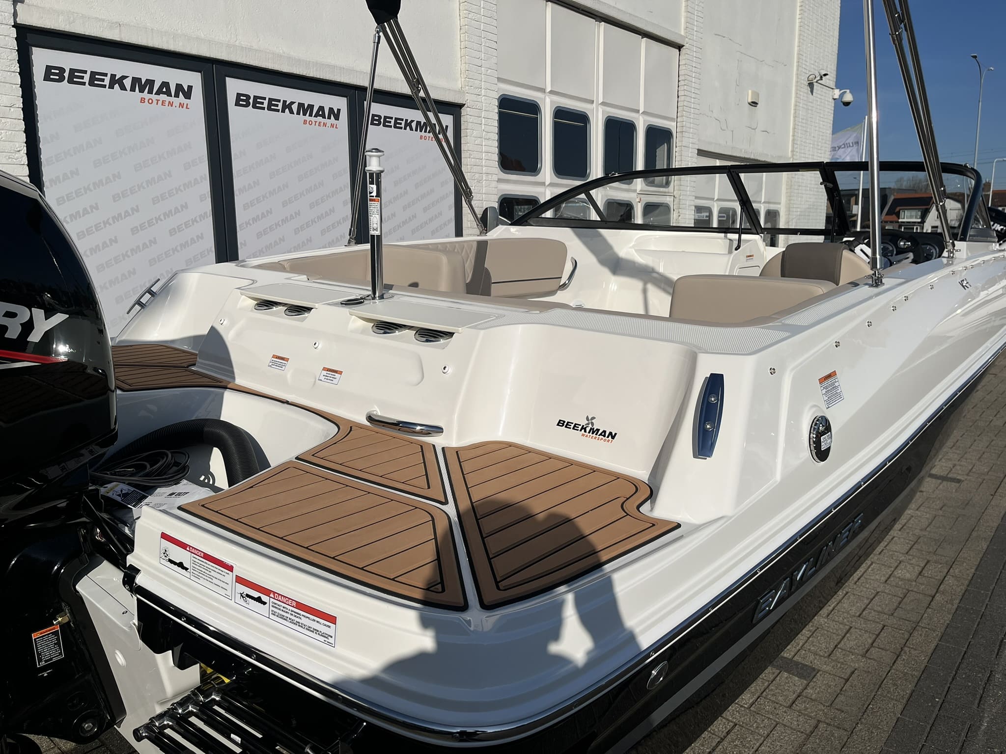 Bayliner VR4 Bowrider — foto 9 van 29