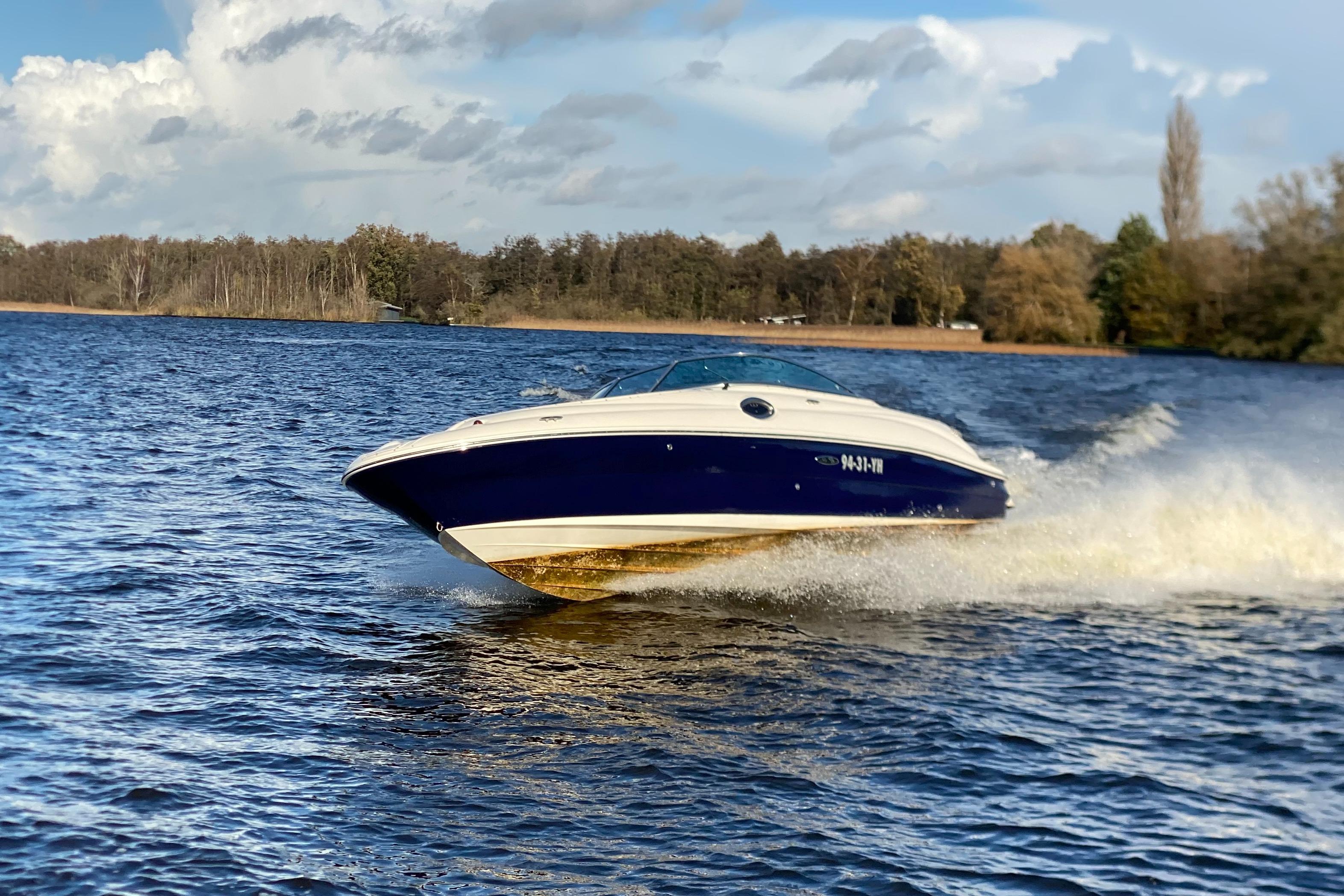 Sea Ray 240 Sundeck - Foto 4