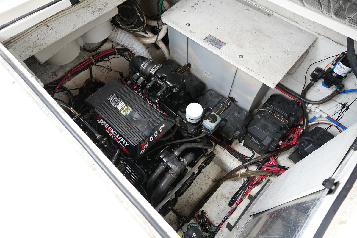 Maxum 3300 SCR — foto 32 van 44