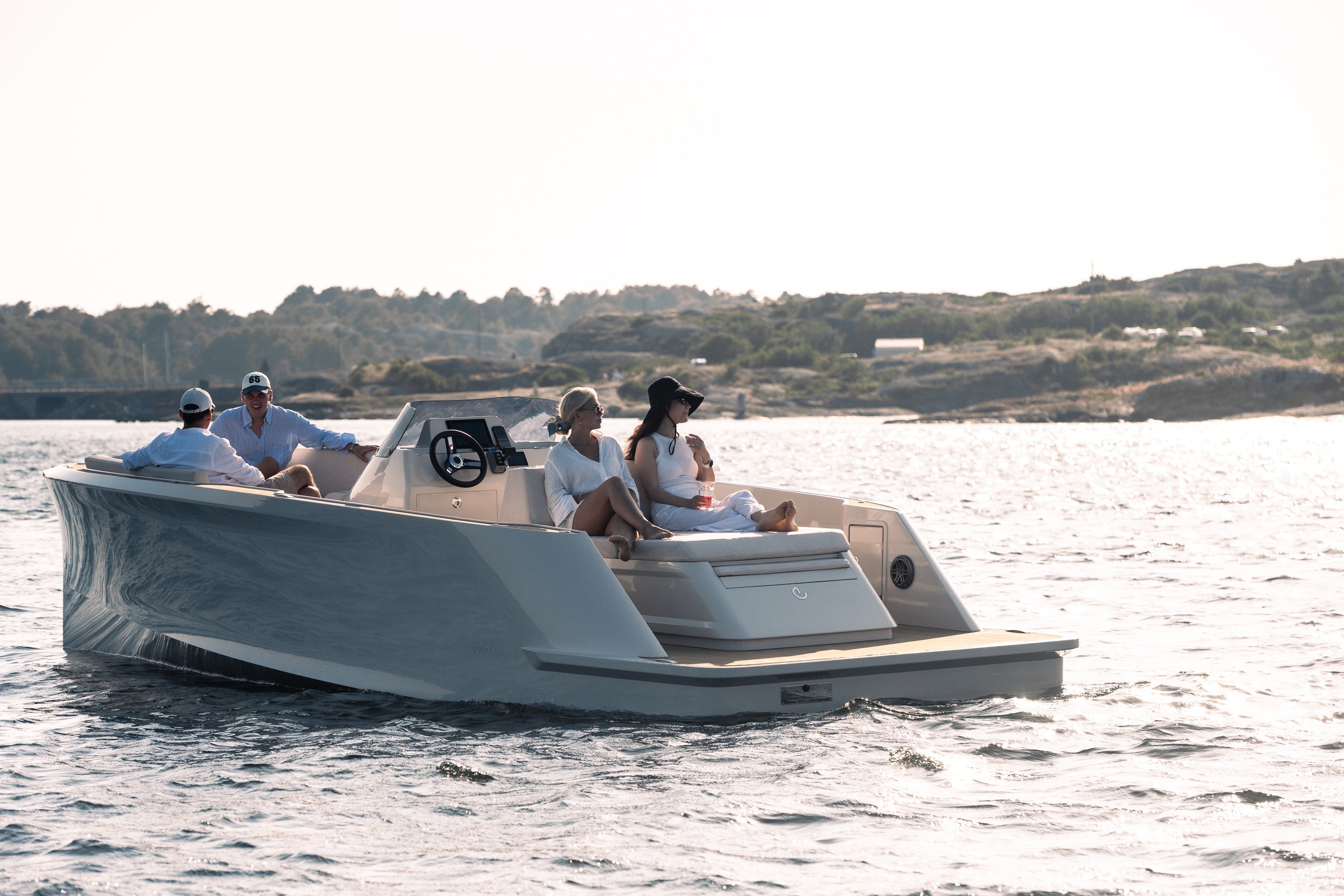E sea F800 — foto 11 van 35