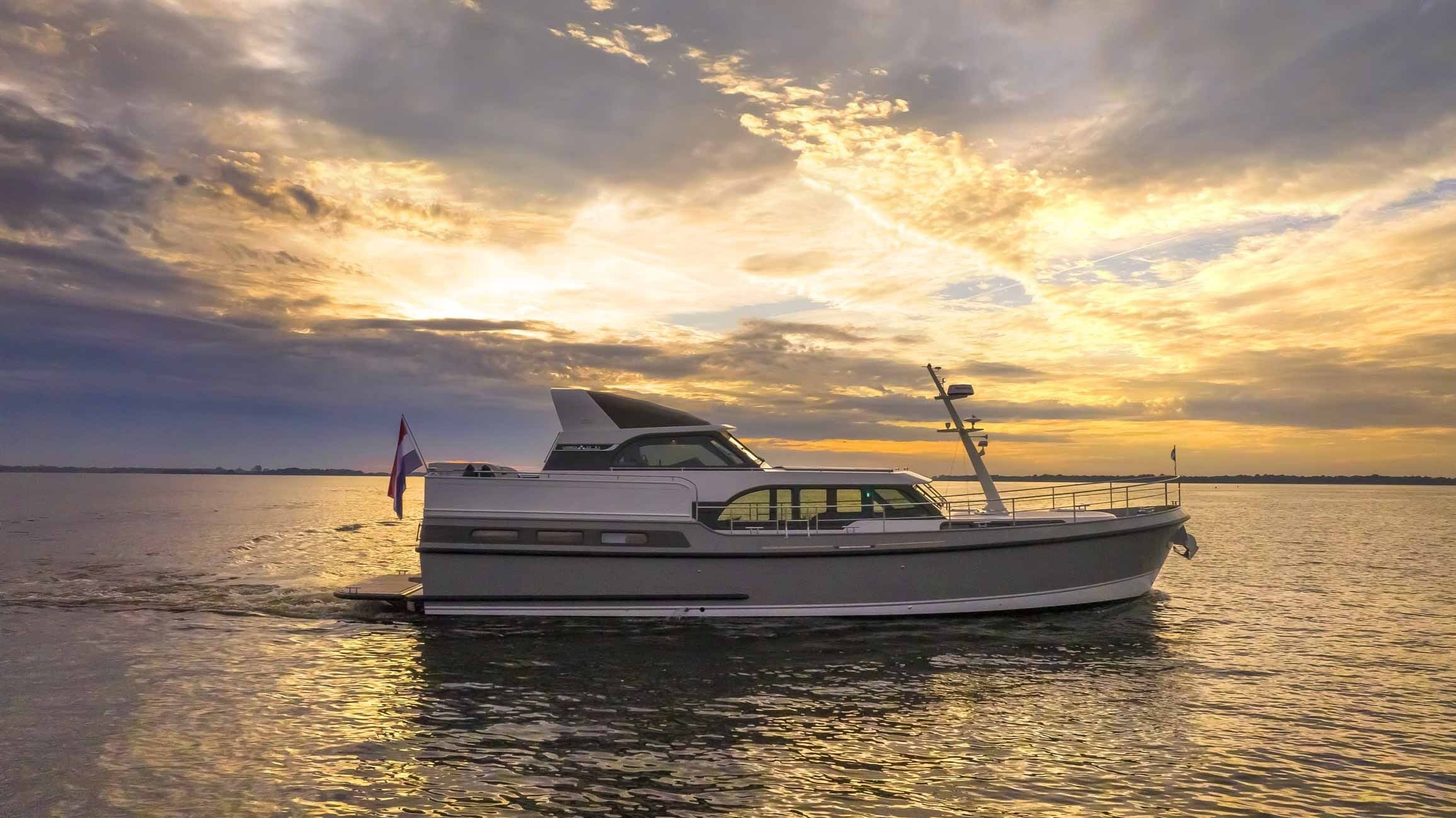 Linssen 55 SL AC Variotop® — foto 4 van 131