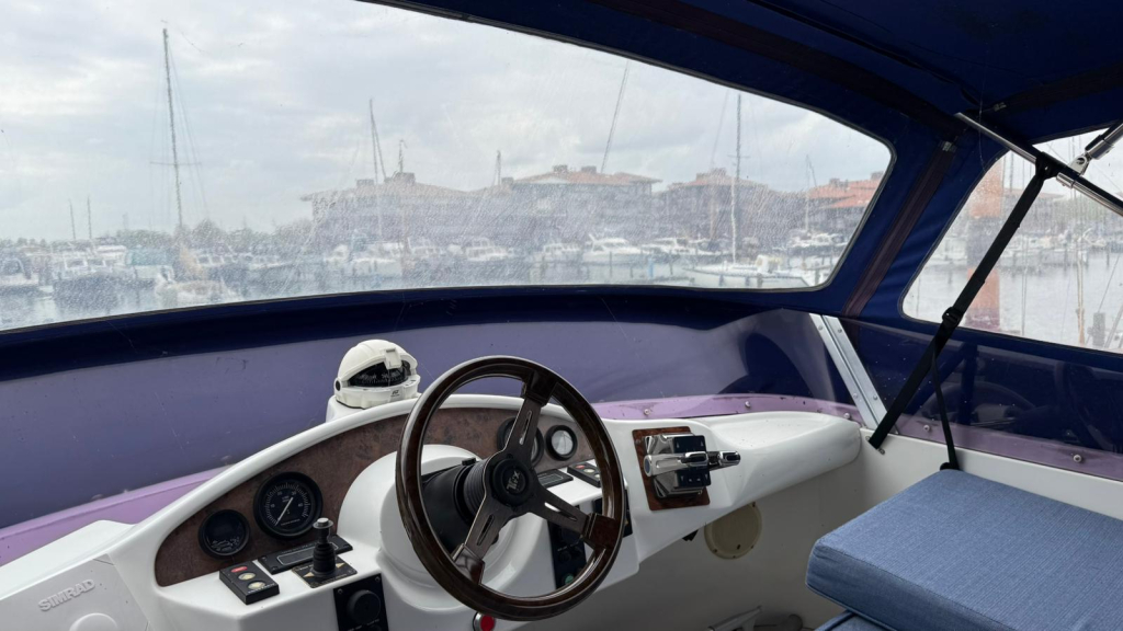 Sportcruiser Galeon Flybridge 280 — foto 10 van 22