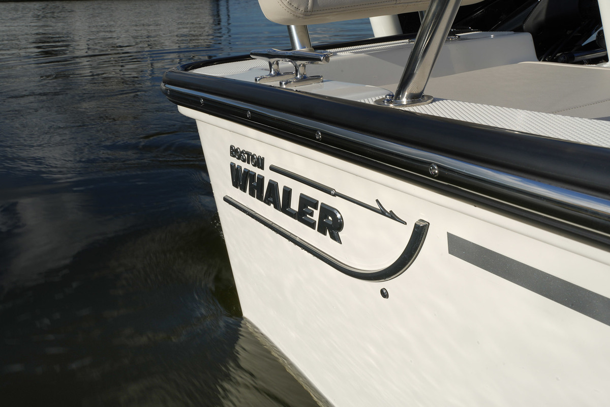 Boston Whaler 170 Montauk — foto 36 van 44
