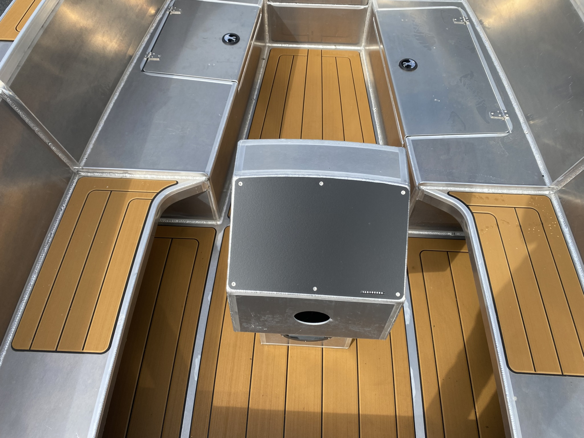 Van Vossen VanVossen tender 600 - Op voorraad! — foto 7 van 9