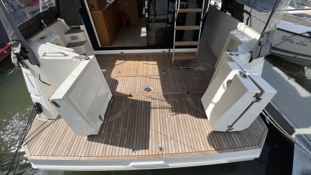 Beneteau Swift Trawler 35 — foto 29 van 76